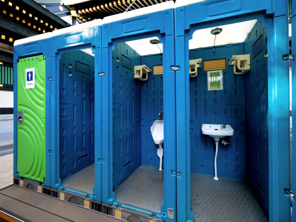 Best Porta potty rental near me  in Farr West, UT